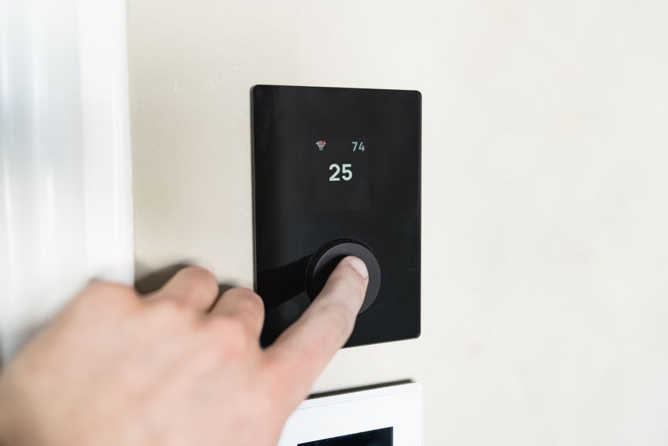 Modern smart thermostat for precise temperature control